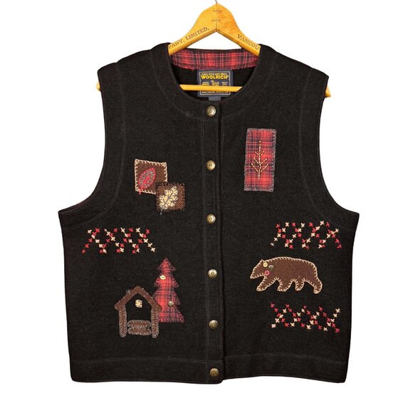 Vintage Wool Sweater Vest Black Woolrich Cabincore Embroidered Bear Vest Cozy - Picture 1 of 9